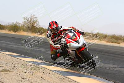 media/Apr-10-2022-SoCal Trackdays (Sun) [[f104b12566]]/Turn 3 Inside (1150am)/